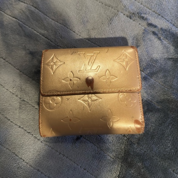 Louis Vuitton Portofeuil Monogram Beige / Gold Wallet - Picture 4 of 9